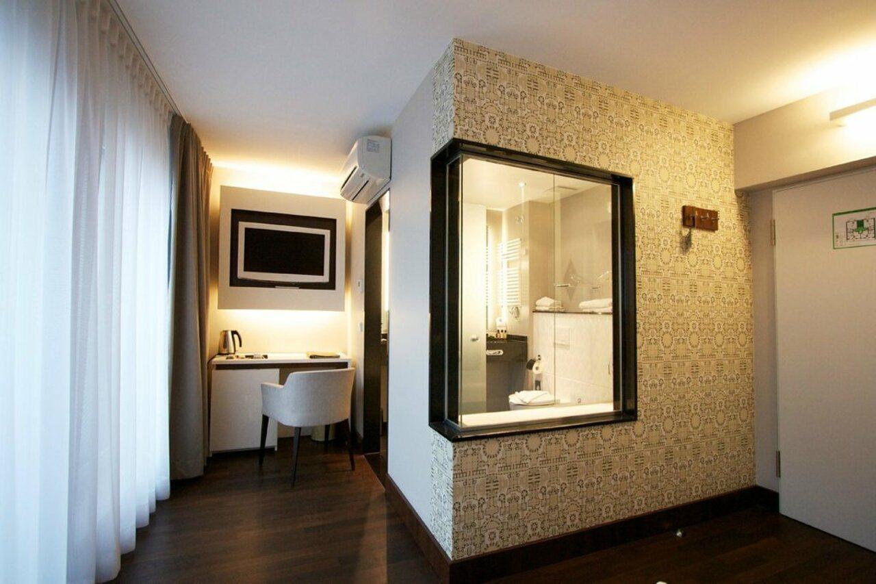 Europa Style Hotel Франкфурт на Майн Екстериор снимка