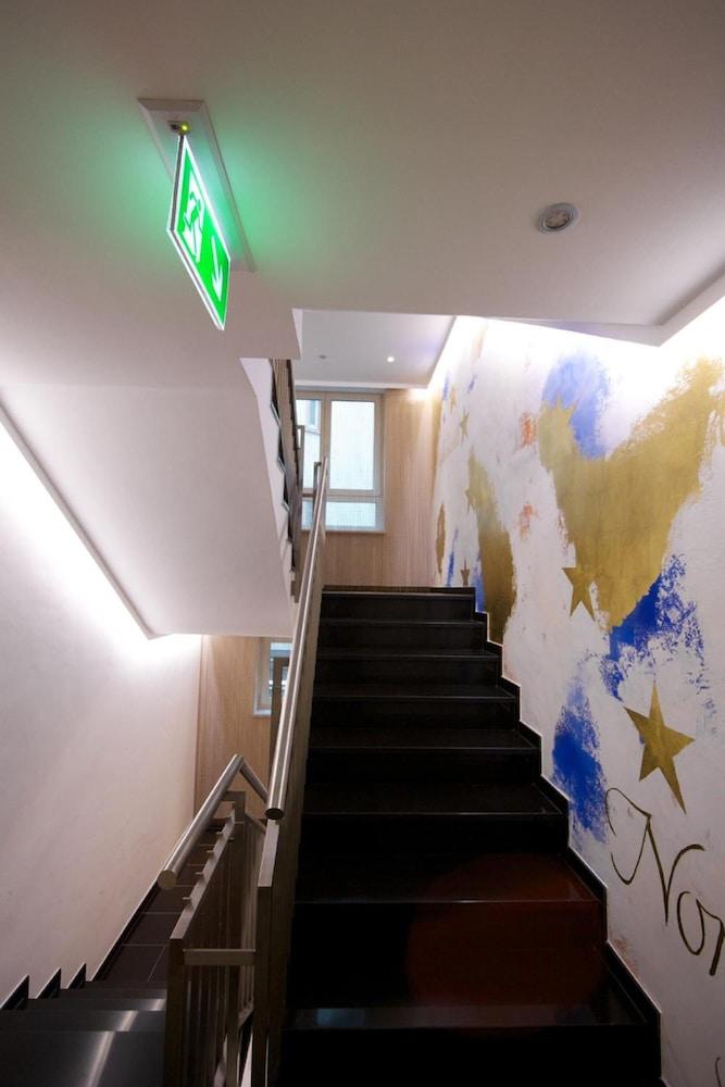 Europa Style Hotel Франкфурт на Майн Екстериор снимка